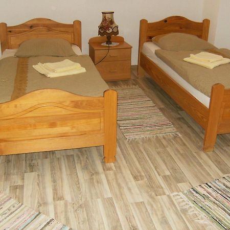 Hotel House Drakulic Korenica Zimmer foto